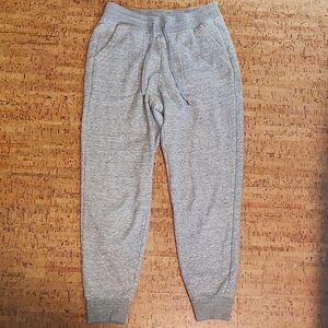 Uniqlo Sweatpants Grey With Pockets